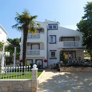 Apartamento Lucija, Pula